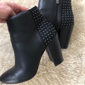 Jessica Simpson booties